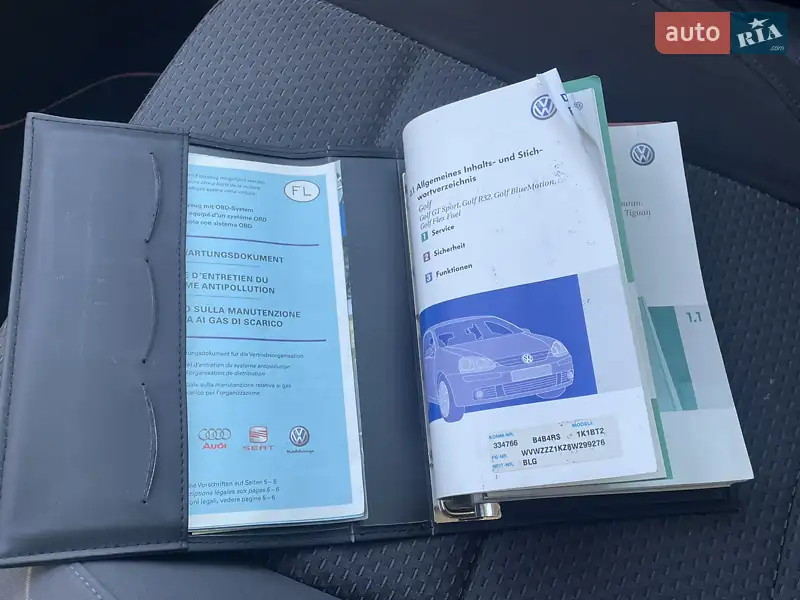 Хэтчбек Volkswagen Golf 2009 в Житомире документ