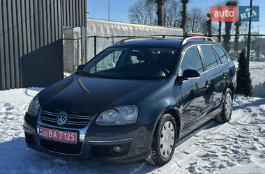 Універсал Volkswagen Golf 2009 в Вінниці
