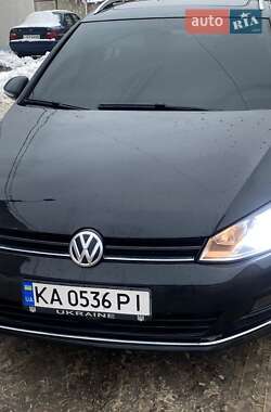 Універсал Volkswagen Golf 2015 в Києві