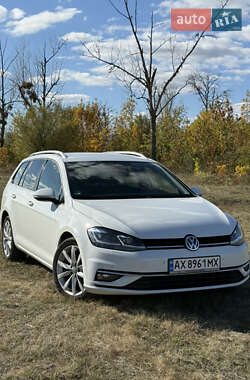Универсал Volkswagen Golf 2017 в Харькове