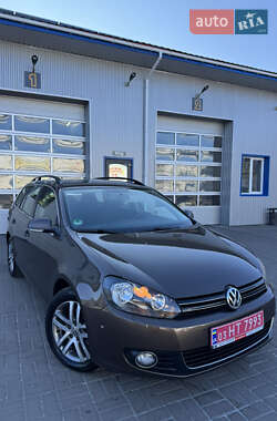 Универсал Volkswagen Golf 2012 в Ровно