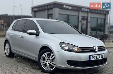 Хэтчбек Volkswagen Golf 2009 в Мукачево