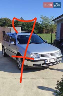 Універсал Volkswagen Golf 2000 в Вінниці