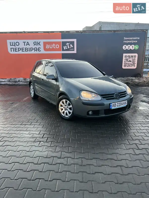 Volkswagen Golf 2004