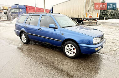 Универсал Volkswagen Golf 1996 в Харькове