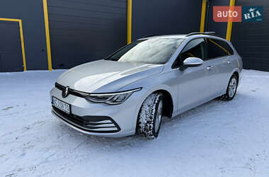 Універсал Volkswagen Golf 2021 в Львові