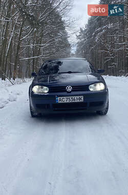Хэтчбек Volkswagen Golf 1998 в Киверцах