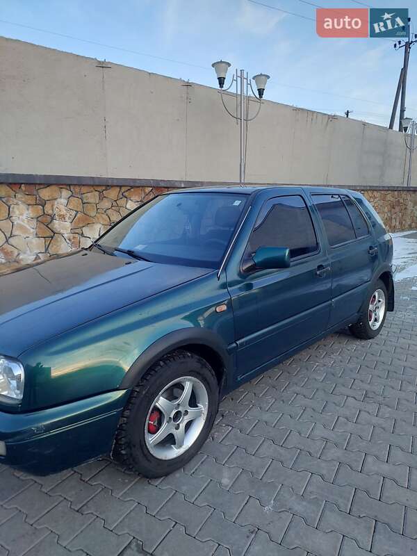 Volkswagen Golf 1998