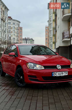 Хэтчбек Volkswagen Golf 2014 в Ивано-Франковске