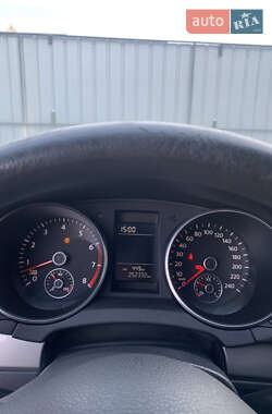 Хетчбек Volkswagen Golf 2008 в Луцьку