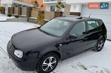 Хетчбек Volkswagen Golf 2001 в Тульчині