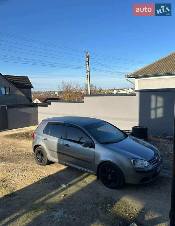 Volkswagen Golf 2004 Volkswagen Golf 2004