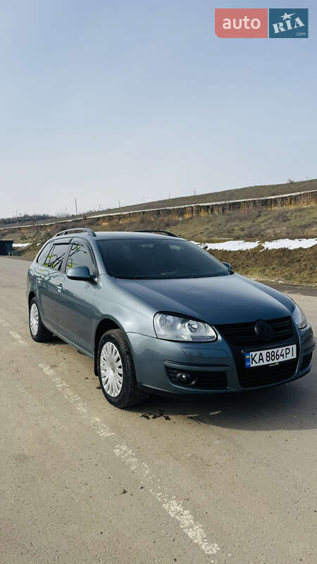 Универсал Volkswagen Golf 2007 в Василькове
