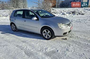 Хэтчбек Volkswagen Golf 2008 в Полтаве
