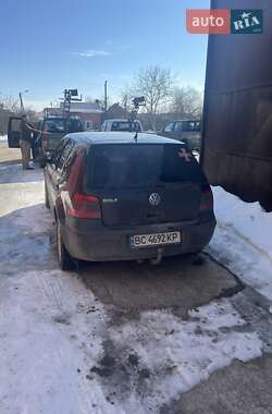 Хэтчбек Volkswagen Golf 2001 в Львове