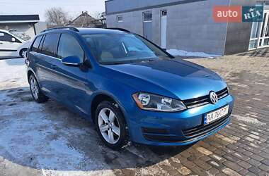 Универсал Volkswagen Golf 2015 в Киеве