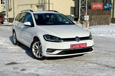 Універсал Volkswagen Golf 2017 в Луцьку