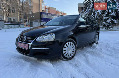 Универсал Volkswagen Golf 2009 в Полтаве