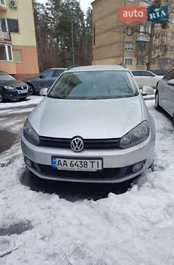Универсал Volkswagen Golf 2012 в Киеве