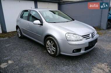 Хетчбек Volkswagen Golf 2008 в Львові