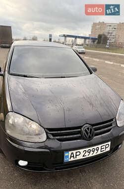 Хетчбек Volkswagen Golf 2006 в Павлограді