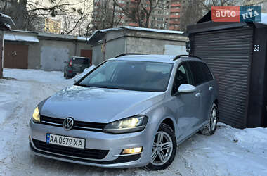Универсал Volkswagen Golf 2013 в Киеве