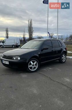 Хетчбек Volkswagen Golf 2003 в Одесі