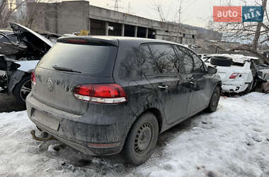 Хэтчбек Volkswagen Golf 2012 в Киеве