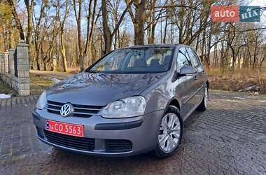 Хетчбек Volkswagen Golf 2006 в Жовкві