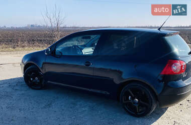 Хэтчбек Volkswagen Golf 2006 в Львове