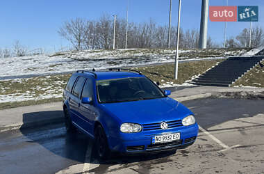 Універсал Volkswagen Golf 2000 в Вінниці