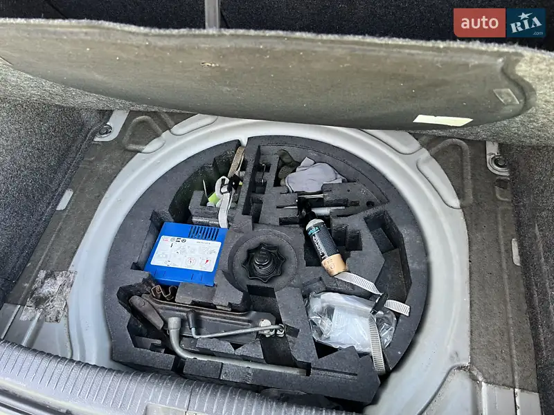 Volkswagen Golf 2004 VIN WVWZZZ1KZ4W128206 фото оголошення 11 з 65