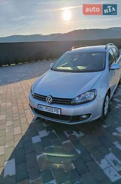Універсал Volkswagen Golf 2012 в Долині