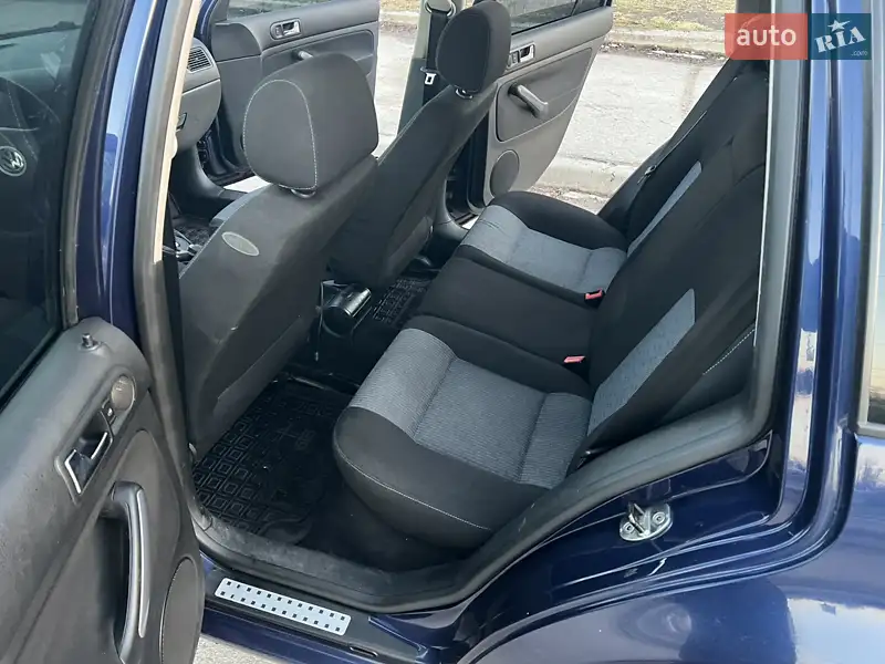 Volkswagen Golf 2003 VIN WVWZZZ1JZ3W629119 фото оголошення 8 з 77