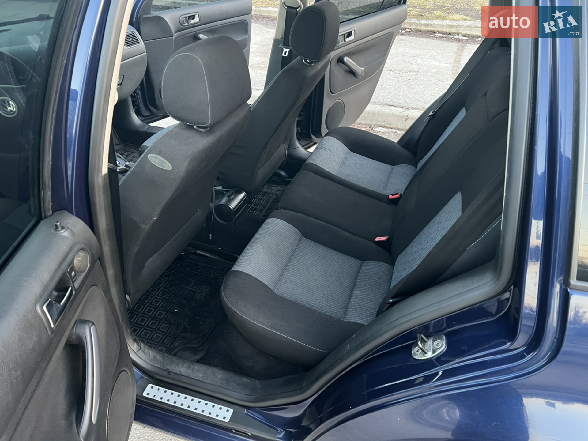 Volkswagen Golf 2003 VIN WVWZZZ1JZ3W629119 фото оголошення 8 з 39