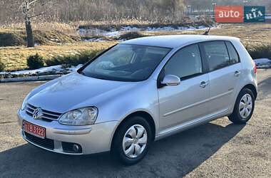 Хэтчбек Volkswagen Golf 2008 в Черкассах