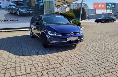 Універсал Volkswagen Golf 2019 в Луцьку