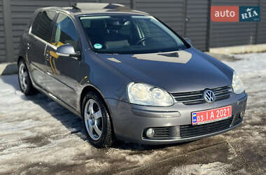 Хетчбек Volkswagen Golf 2008 в Білій Церкві