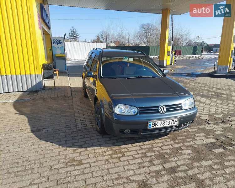 Volkswagen Golf 2000