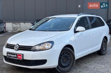 Универсал Volkswagen Golf 2013 в Львове