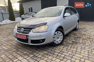 Универсал Volkswagen Golf 2008 в Нововолынске
