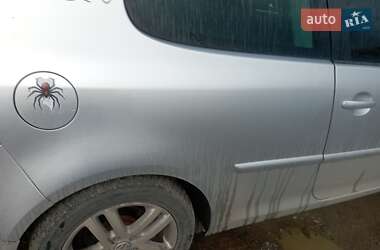 Хэтчбек Volkswagen Golf 2007 в Ужгороде