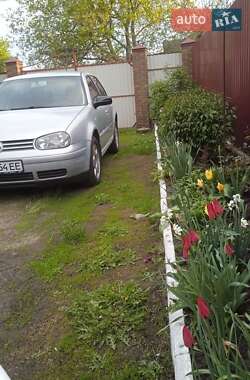 Хэтчбек Volkswagen Golf 2000 в Сумах