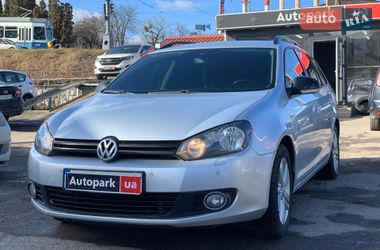 Універсал Volkswagen Golf 2013 в Вінниці