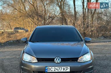 Хетчбек Volkswagen Golf 2015 в Львові