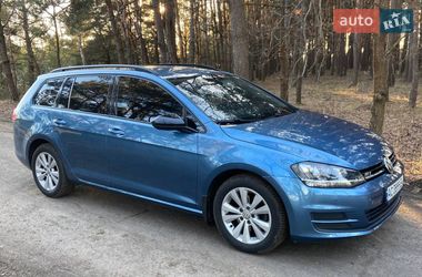Універсал Volkswagen Golf 2013 в Луцьку