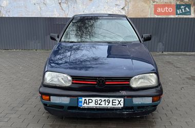Хэтчбек Volkswagen Golf 1996 в Апостолово