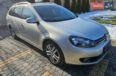 Універсал Volkswagen Golf 2010 в Луцьку