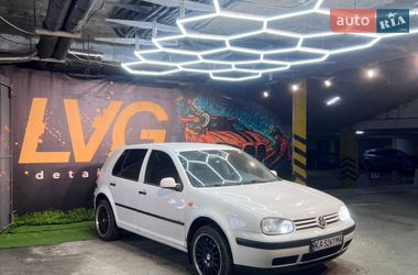 Хэтчбек Volkswagen Golf 1999 в Киеве