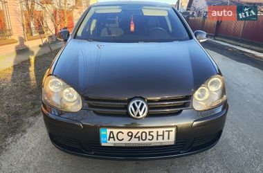 Хэтчбек Volkswagen Golf 2006 в Ковеле